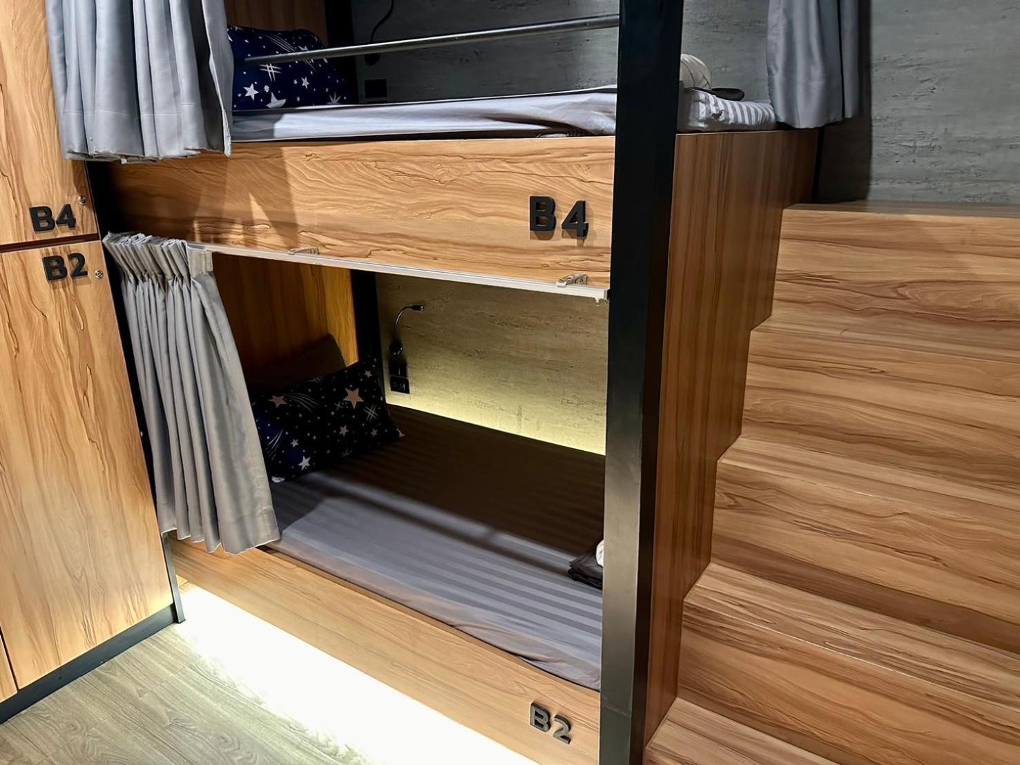 Niece Hostel Phuket - Sha Extra Plus Dış mekan fotoğraf