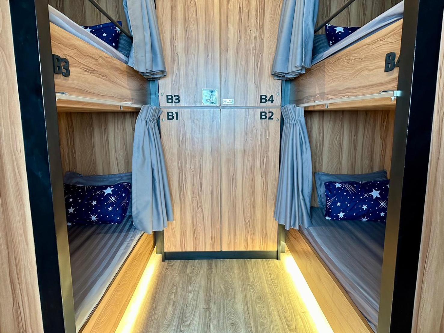 Niece Hostel Phuket - Sha Extra Plus Dış mekan fotoğraf