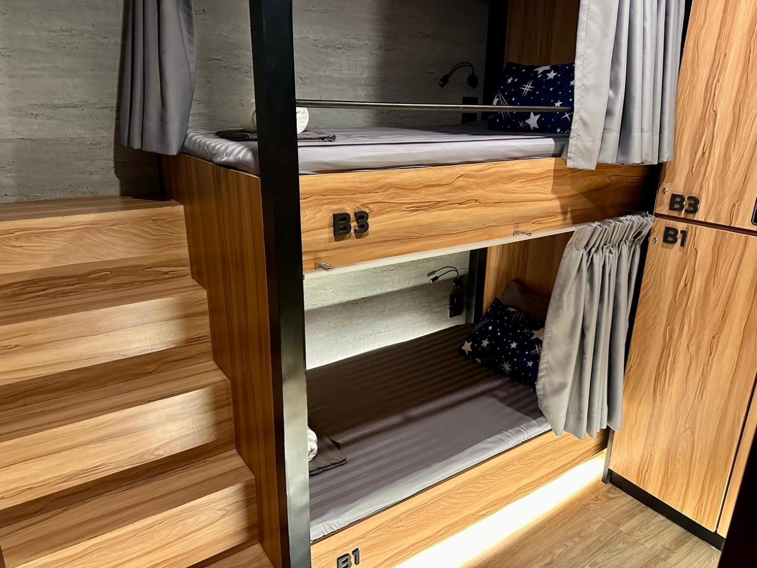 Niece Hostel Phuket - Sha Extra Plus Dış mekan fotoğraf