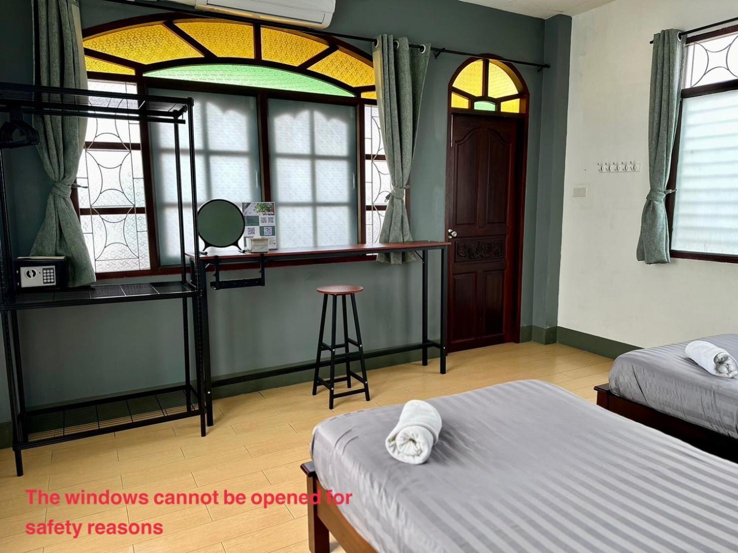 Niece Hostel Phuket - Sha Extra Plus Dış mekan fotoğraf