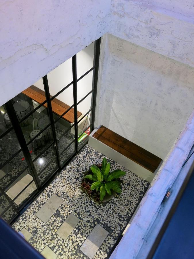 Niece Hostel Phuket - Sha Extra Plus Dış mekan fotoğraf